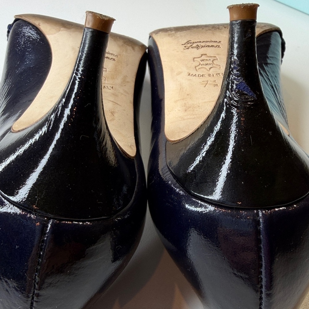 Butter Dandy Navy Blue Patent Leather Peep-Toe Heels Women’s 7 1/2 B - Picture 13 of 16